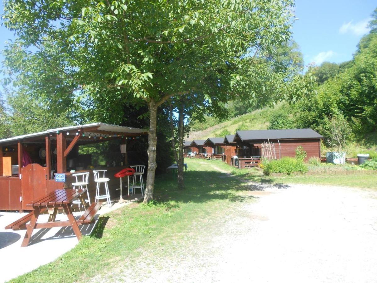 "Le Maloya" Chalets Independants -Chambre Balneo - Relais Motards Lacaune Zewnętrze zdjęcie