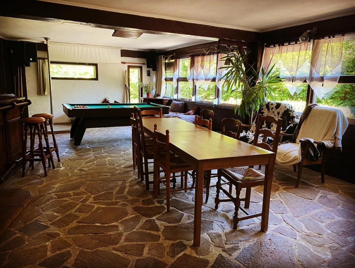 "Le Maloya" Chalets Independants -Chambre Balneo - Relais Motards Lacaune Zewnętrze zdjęcie