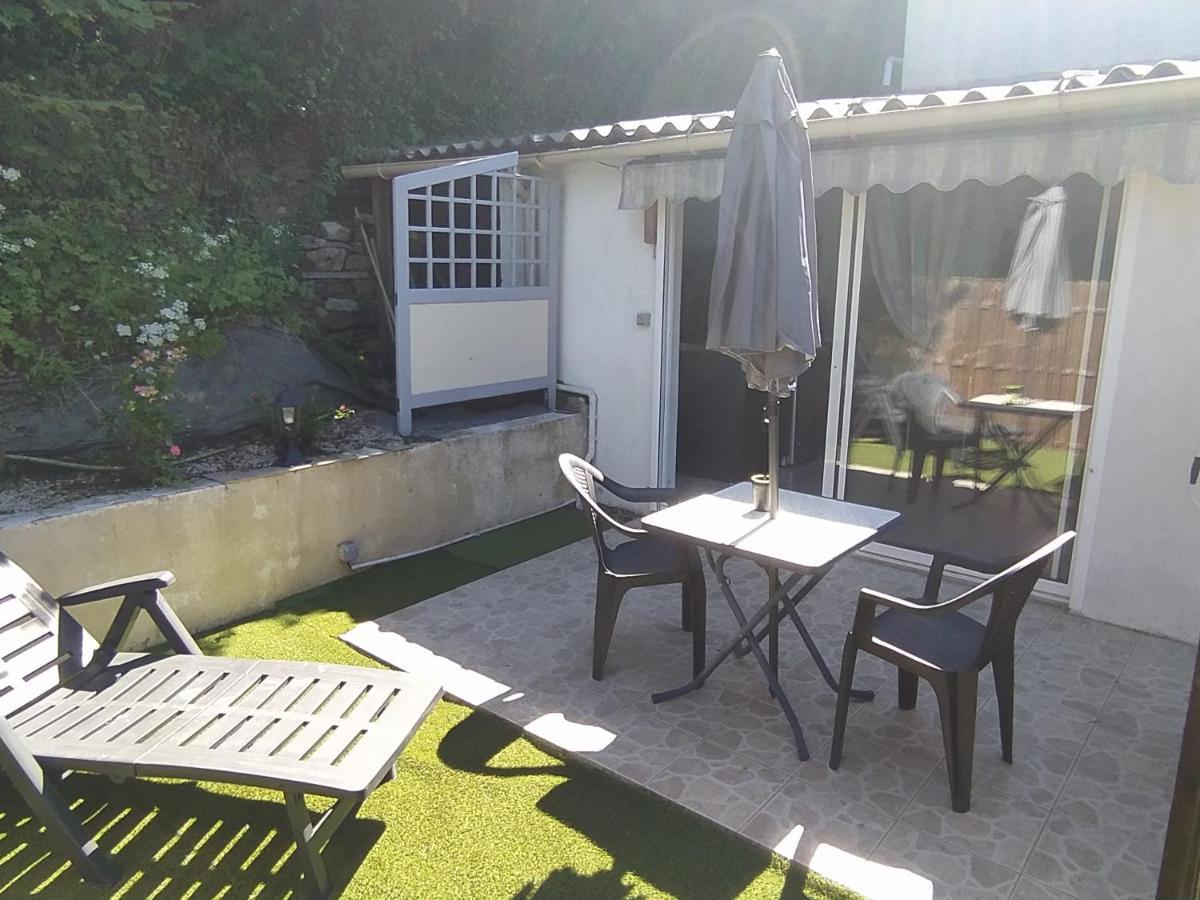"Le Maloya" Chalets Independants -Chambre Balneo - Relais Motards Lacaune Zewnętrze zdjęcie