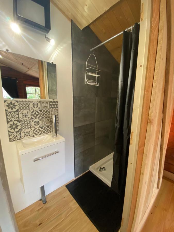 "Le Maloya" Chalets Independants -Chambre Balneo - Relais Motards Lacaune Zewnętrze zdjęcie
