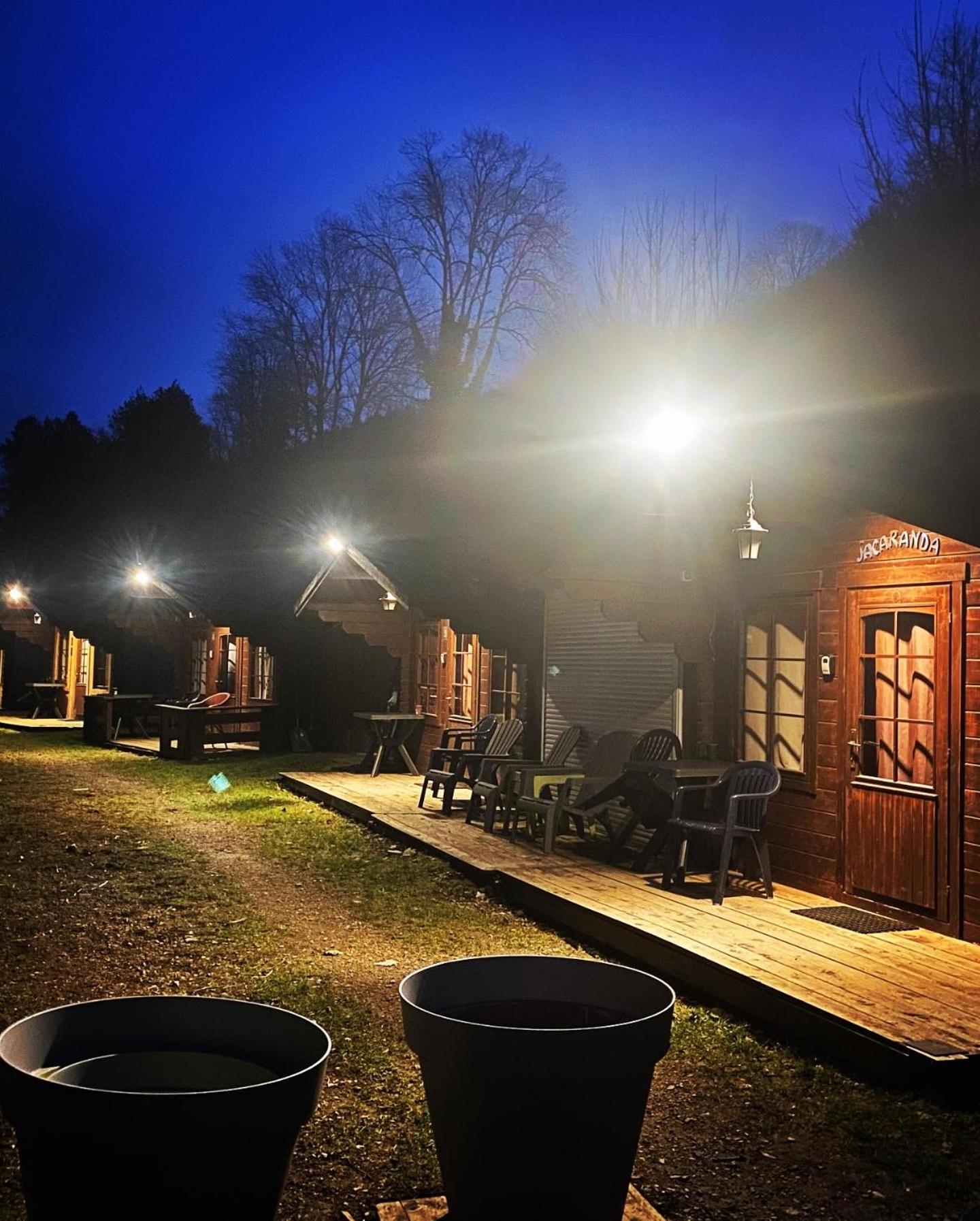 "Le Maloya" Chalets Independants -Chambre Balneo - Relais Motards Lacaune Zewnętrze zdjęcie