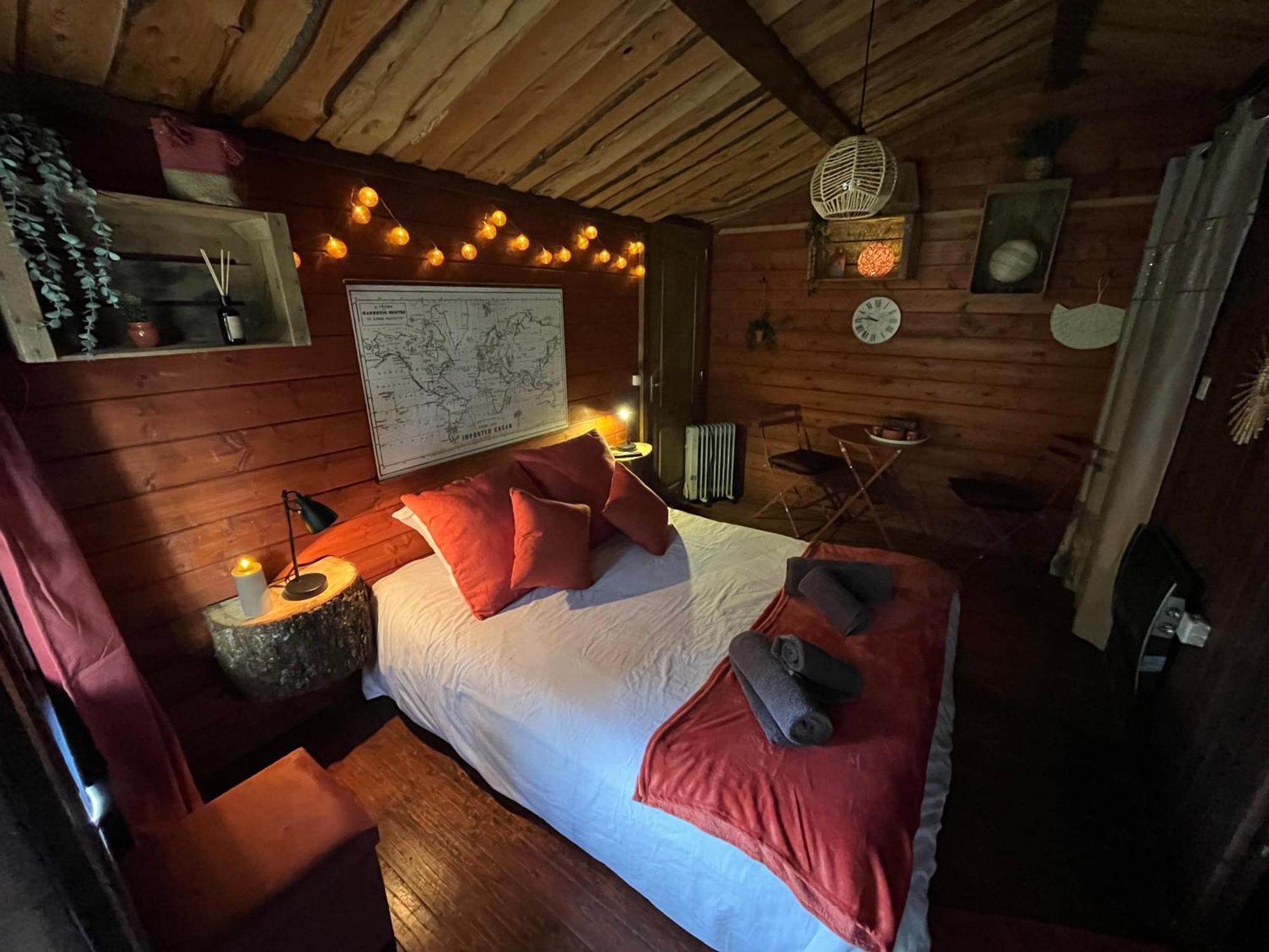 "Le Maloya" Chalets Independants -Chambre Balneo - Relais Motards Lacaune Zewnętrze zdjęcie